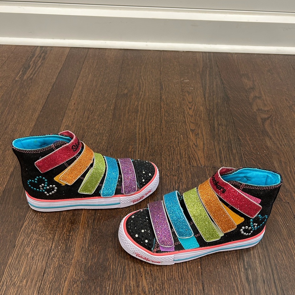 NWOB Kids Skechers High Top Twinkle Toes Size 2.5